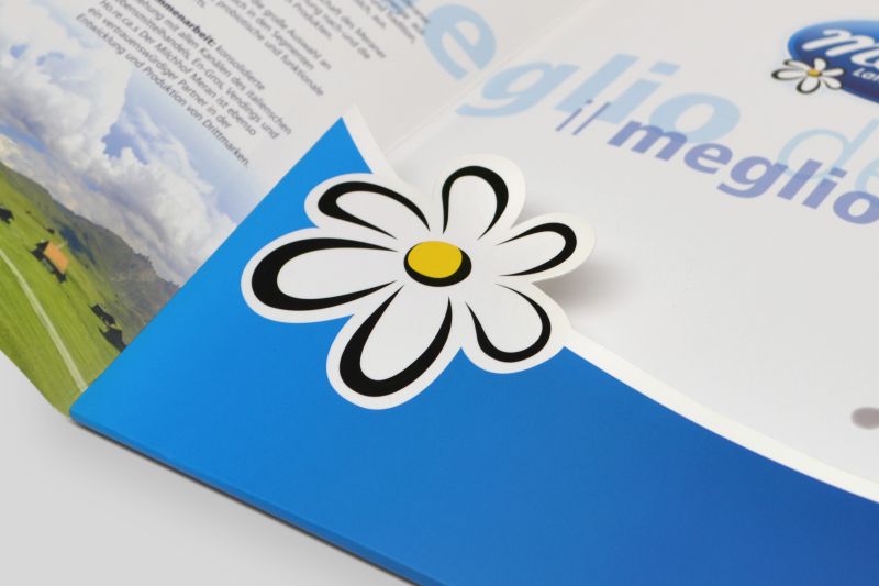 Cartellina Latteria Sociale Merano   Studio 83