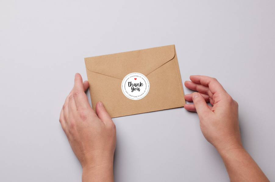 Adesivi e adesivi fustellati   Studio 83