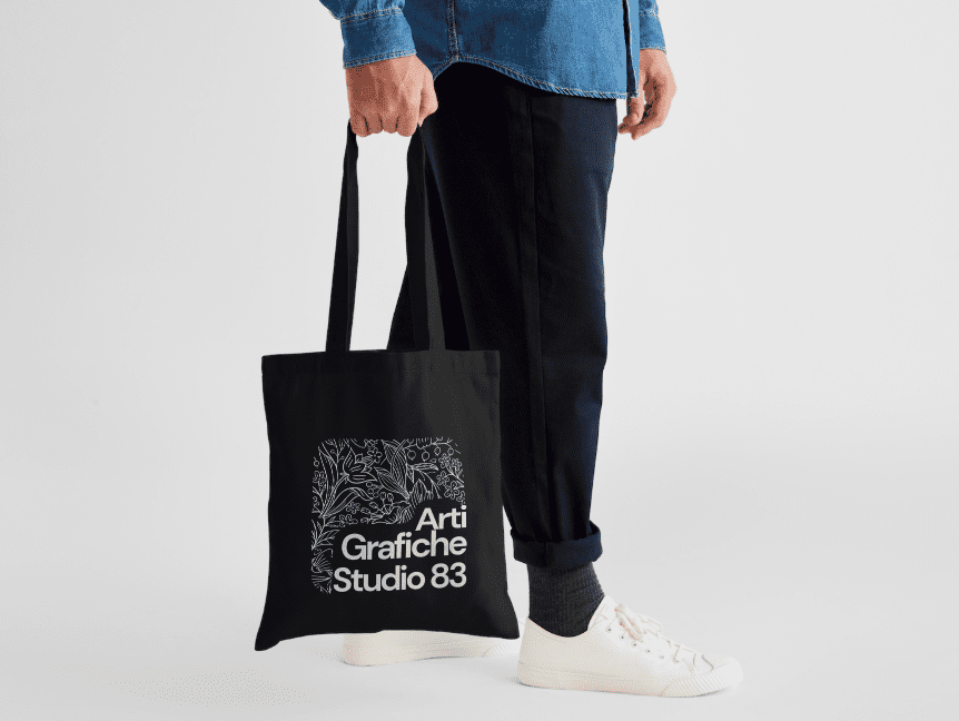 Shopper Image of shopper 3 Shopper Studio 83